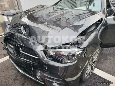 2023, Mercedes-Benz / E 300, VIN: W1K1J1KB0PF189977, 5989 км., diesel