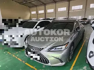 2022, Lexus / ES 300, VIN: JTHBA1C14P2012584, 7376 км., hybrid, 2487 куб.см.