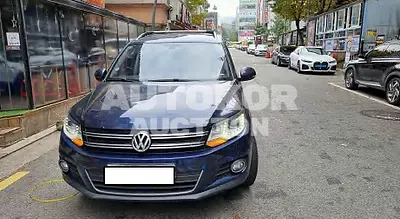 2016, Volkswagen / Tiguan, VIN: WVGZZZ5NZGW551178, 186684 км., diesel