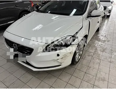 2016, Volvo / V40, 152364 км., diesel