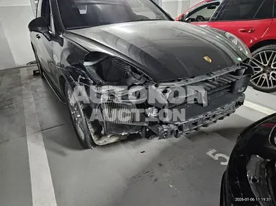 2015, Porsche / cayenne s, 208571 км., diesel
