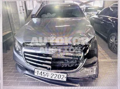 2019, Mercedes-Benz / e300, VIN: WDDZF4KB4KA682864, 40839 км., gas