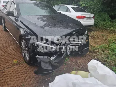 2022, Mercedes-Benz / E 300, VIN: W1KZF5EB8NB029955, unknown