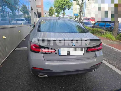 2022, BMW / 520, 81754 км., gas