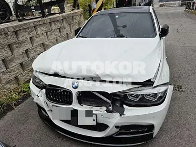 2018, BMW / 330, 107389 км., gas, 1998 куб.см.