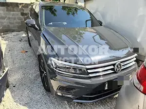 2018, Volkswagen / Tiguan, VIN: WVGZZZ5NZJW938406, diesel