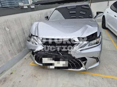 2023, Lexus / ES 300, 33221 км., hybrid