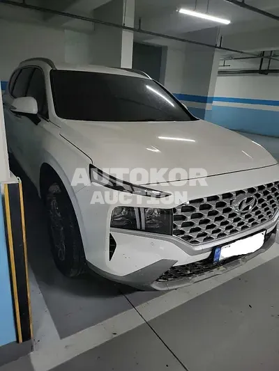2022, Hyundai / Santa FE, VIN: KMHS3811BNU018267, 10500 км., hybrid