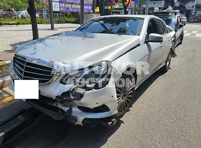 2016, Mercedes-Benz / E 300, VIN: WDDHF5FB1GB199930, gas