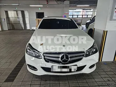 2015, Mercedes-Benz / E 220, 83237 км., diesel