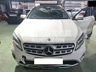 2019, Mercedes-Benz / gla, VIN: WDCTG4FB9KJ573205, 84972 км., gas
