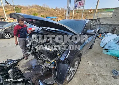 2017, Kia / Sorento, VIN: KNAPH81BDHA278172, 107709 км., diesel