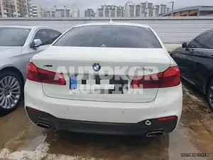 2018, BMW / 530, VIN: WBAJD9102JWC82135, gas