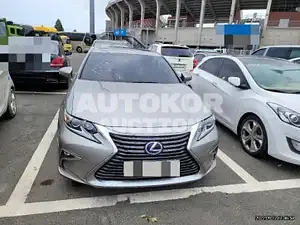 2018, Lexus / ES 300, 70000 км., hybrid
