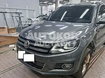 2015, Volkswagen / Tiguan, VIN: WVGZZZ5NZFW546276, 260197 км., diesel