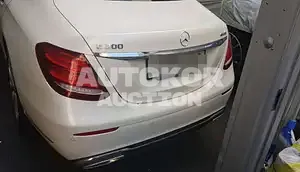 2019, Mercedes-Benz / E 300, VIN: WDDZF4KB1KA568515, 30000 км., gas, 1991 куб.см.