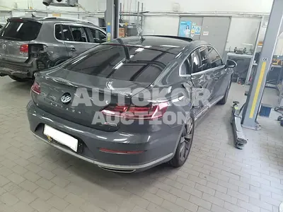 2020, Saturn / SW, VIN: WVWZZZ3HZLE020367, 82018 км., diesel