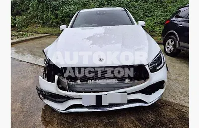2020, Mercedes-Benz / GLC 300, VIN: W1N0J8EB1LF807028, 70120 км., gas, 1991 куб.см.