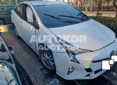 2018, Toyota / Prius, VIN: JTDKBRFU7J3069138, hybrid