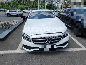 2020, Mercedes-Benz / E 250, 52701 км., gas, 1991 куб.см.