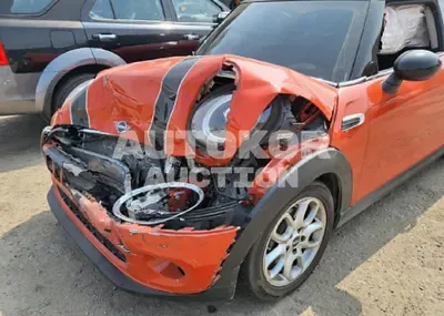 2019, MINI / Cooper, VIN: WMWXP510XK2H39664, 58351 км., gas