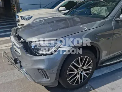 2020, Mercedes-Benz / GLC 300, VIN: W1N0G5DB9LF817286, 27322 км., hybrid
