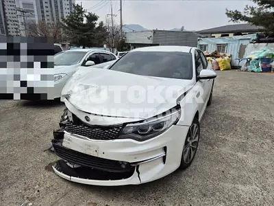2017, BMW / B5, gas