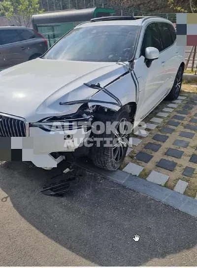 2019, Volvo / XC60, 64710 км., hybrid