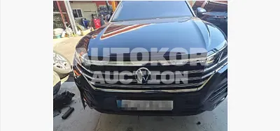 2023, Volkswagen / Touareg, 100002 км., diesel, 2967 куб.см.