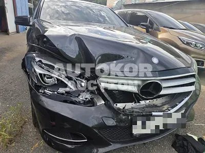 2015, Mercedes-Benz / e300, 156887 км., diesel