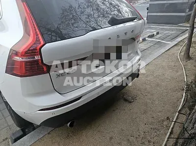 2019, Volvo / XC60, 123836 км., diesel, 1969 куб.см.