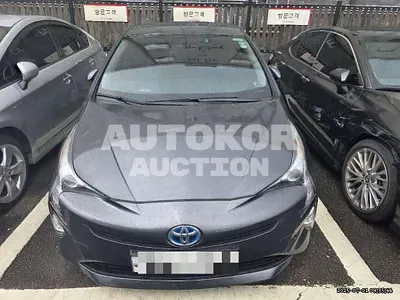 2017, Toyota / Prius, 68330 км., hybrid