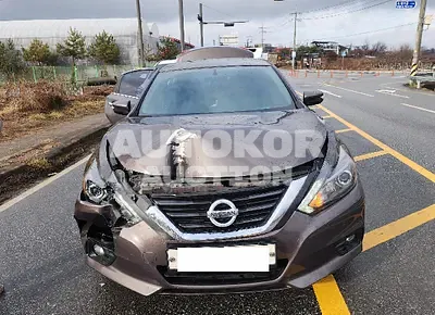 2017, Nissan / Altima, VIN: 1N4AL3AP2HC105096, 98026 км., gas