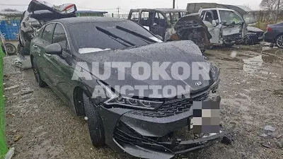 2020, BMW / B5, gas, 1598 куб.см.