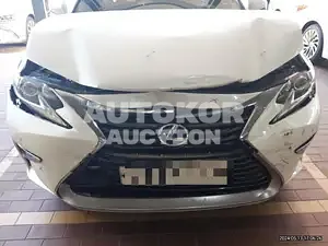 2017, Lexus / ES 300, hybrid