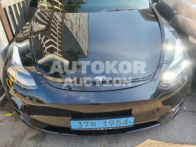 2022, Tesla / Model Y, VIN: 7SAYGDEE2NF414578, electric