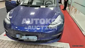 2020, Tesla / Model 3, VIN: 5YJ3E1EC4LF657008, 69942 км., electric