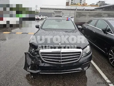 2019, Mercedes-Benz / E 300, 216985 км., hybrid