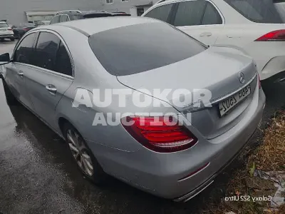 2018, Mercedes-Benz / E 300, VIN: WDDZF4KB7JA295577, 51271 км., gas