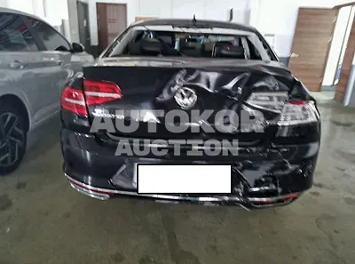 2018, Volkswagen / Passat, VIN: WVWZZZ3CZJE128951, 240186 км., diesel