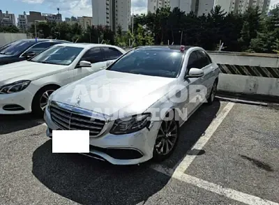 2017, Mercedes-Benz / e300, 59806 км., gas