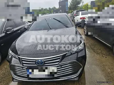 2021, Toyota / Avalon, 69767 км., hybrid