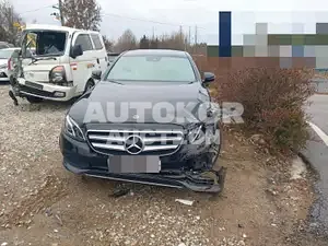2019, Mercedes-Benz / E 300, VIN: WDDZF4JBXKA688816, 50000 км., gas