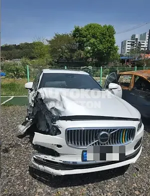 2022, Volvo / S90, 35000 км., hybrid