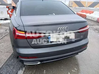 2022, Audi / A6, 28900 км., gas