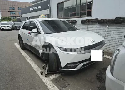 2023, Hyundai / ioniq 5, VIN: KMHKL81EFPU124545, 194234 км., electric