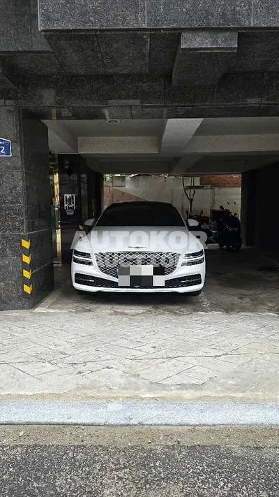 2022, Genesis / G80, 103823 км., gas, 2500 куб.см.