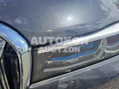 2022, BMW / 740, unknown