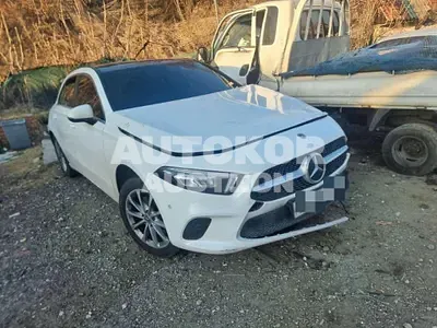 2020, Mercedes-Benz / a220, 155000 км., gas
