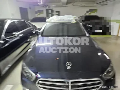 2022, Mercedes-Benz / E 250, gas